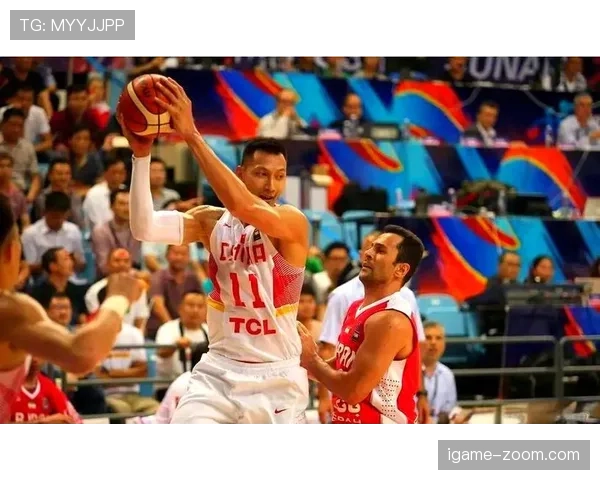 详解NBA与FIBA规则差异:身体接触容忍度的不同判定标准 详解NBA与FIBA规则差异:身体接触容忍度的不同判定标准
